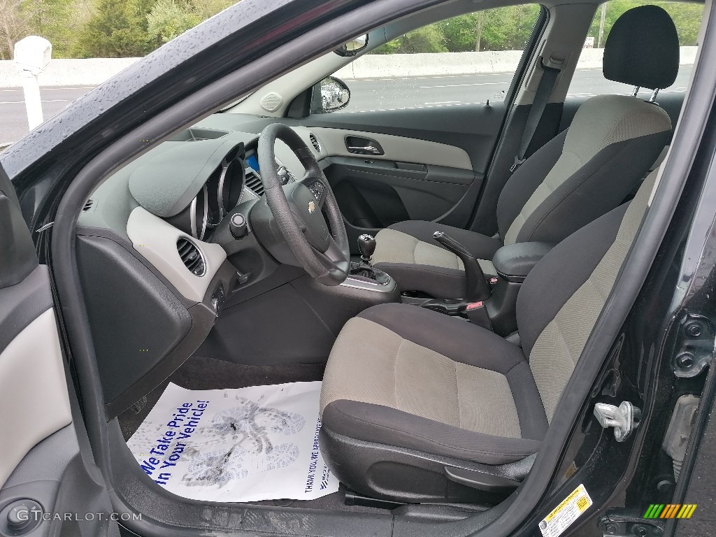 2012 Cruze LS - Blue Topaz Metallic / Jet Black/Medium Titanium photo #9