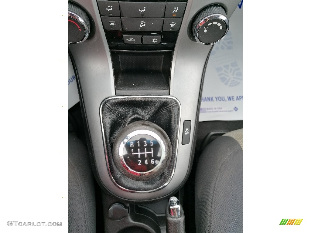 2012 Cruze LS - Blue Topaz Metallic / Jet Black/Medium Titanium photo #15