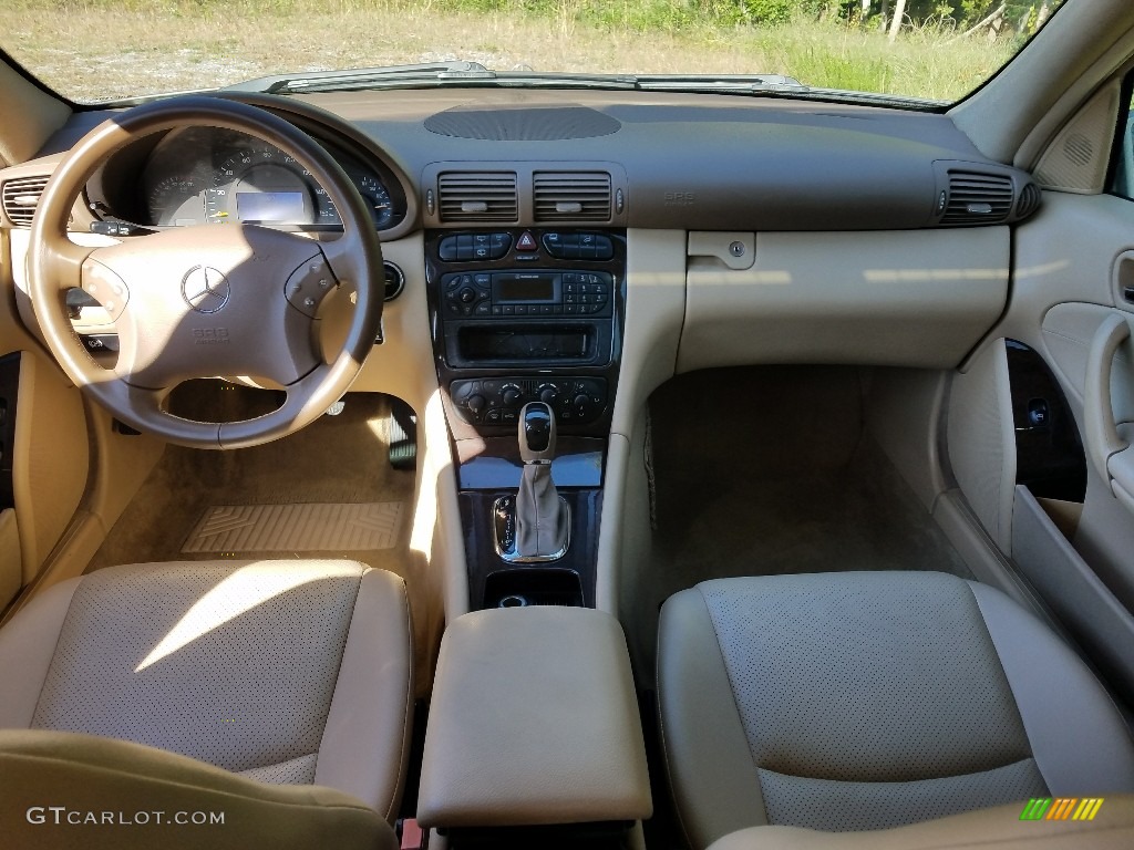 2004 Mercedes-Benz C 240 Wagon Dashboard Photos