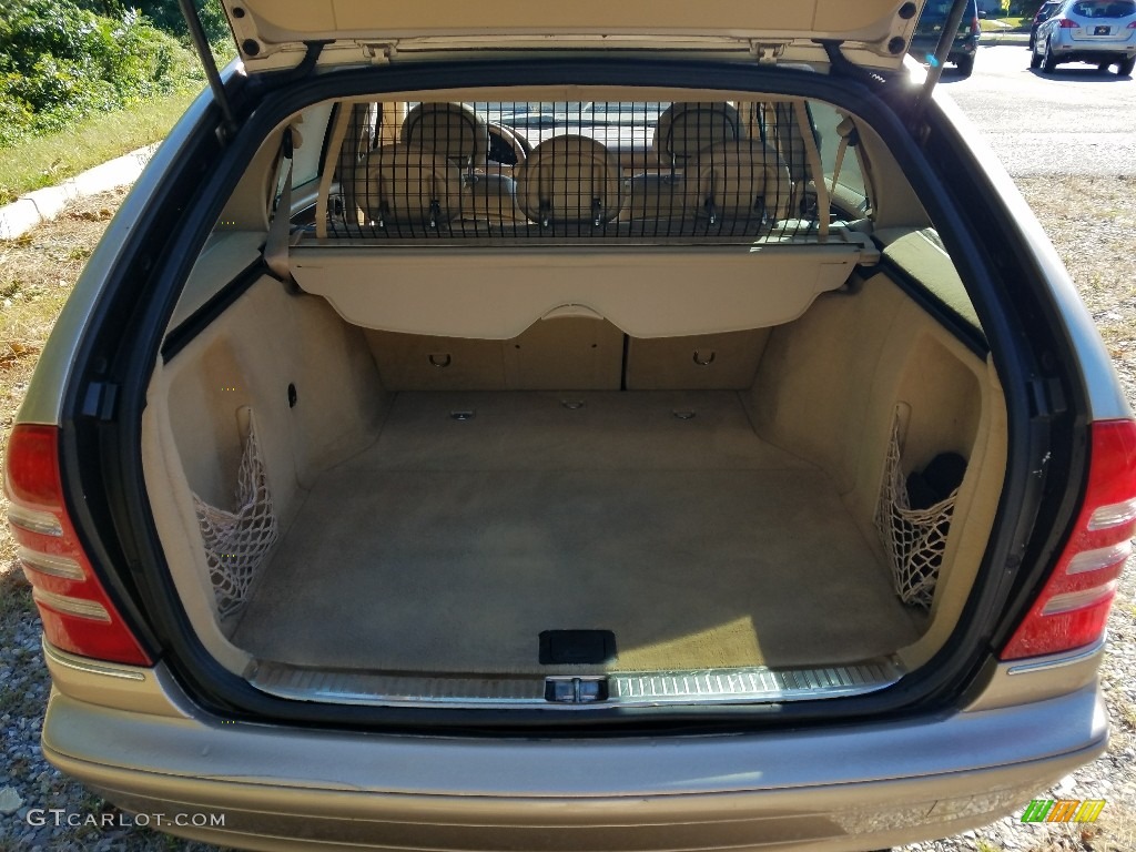 2004 Mercedes-Benz C 240 Wagon Trunk Photos