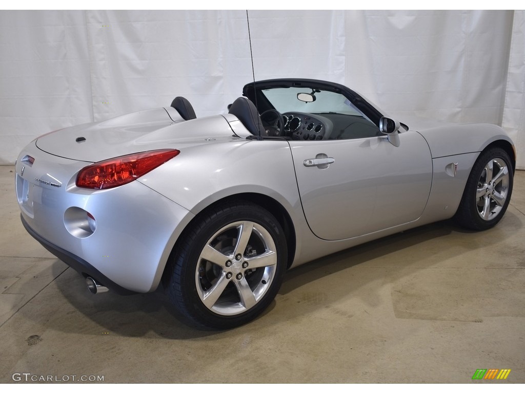 Cool Silver Pontiac Solstice