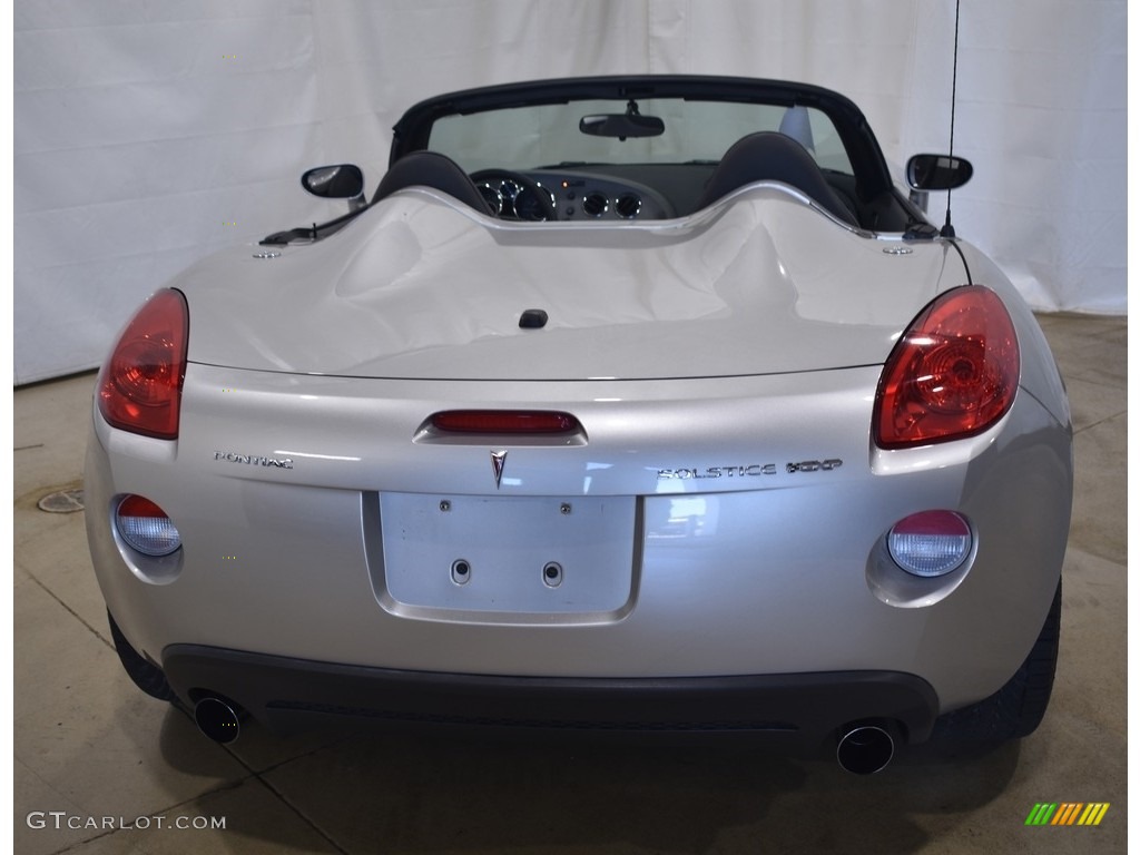 2007 Solstice GXP Roadster - Cool Silver / Ebony photo #2