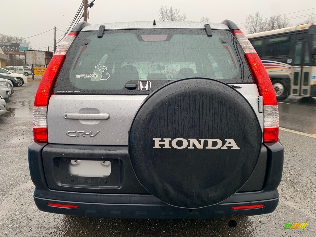 2006 CR-V LX 4WD - Alabaster Silver Metallic / Black photo #4