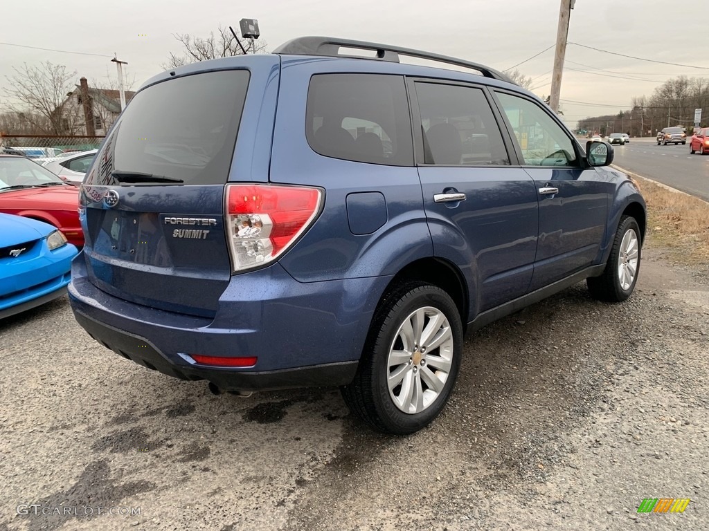 2011 Forester 2.5 X Premium - Marine Blue Metallic / Platinum photo #3