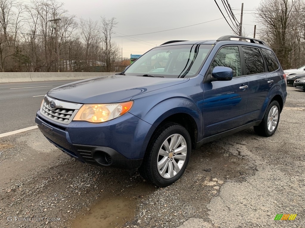 2011 Forester 2.5 X Premium - Marine Blue Metallic / Platinum photo #7