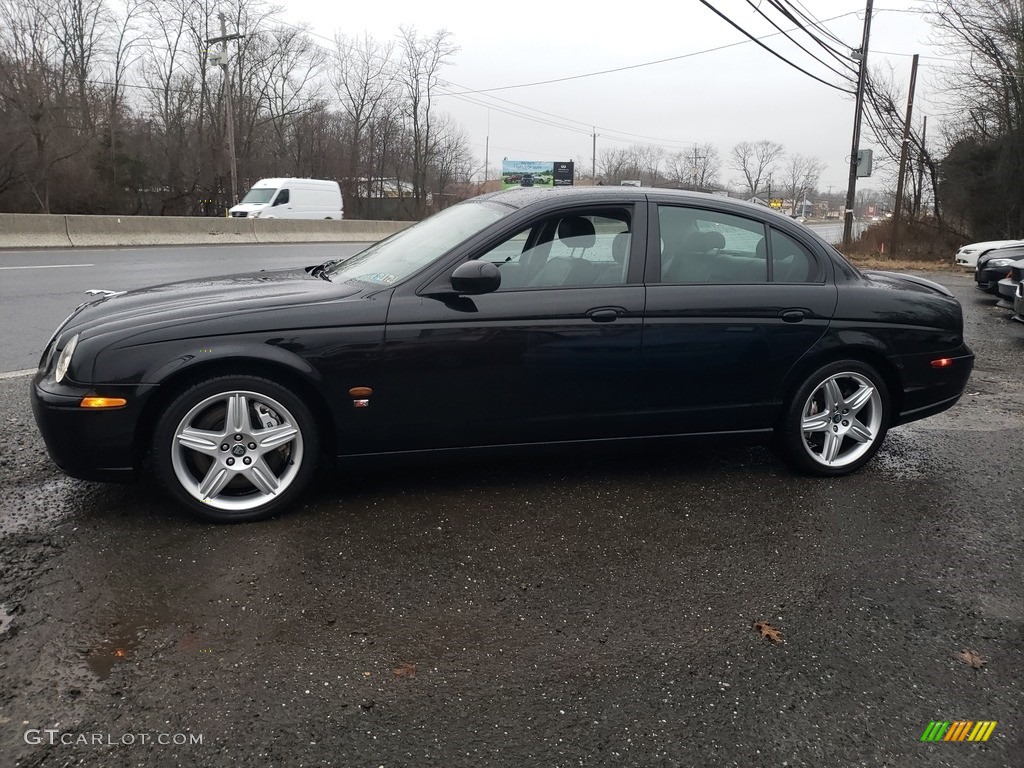 2003 S-Type 4.2 - Ebony Black / Charcoal photo #10