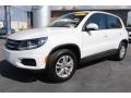 Pure White - Tiguan S Photo No. 5