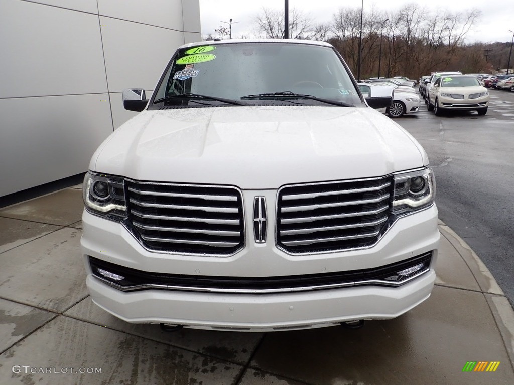 White Platinum Metallic 2016 Lincoln Navigator L Select 4x4 Exterior Photo #138764004