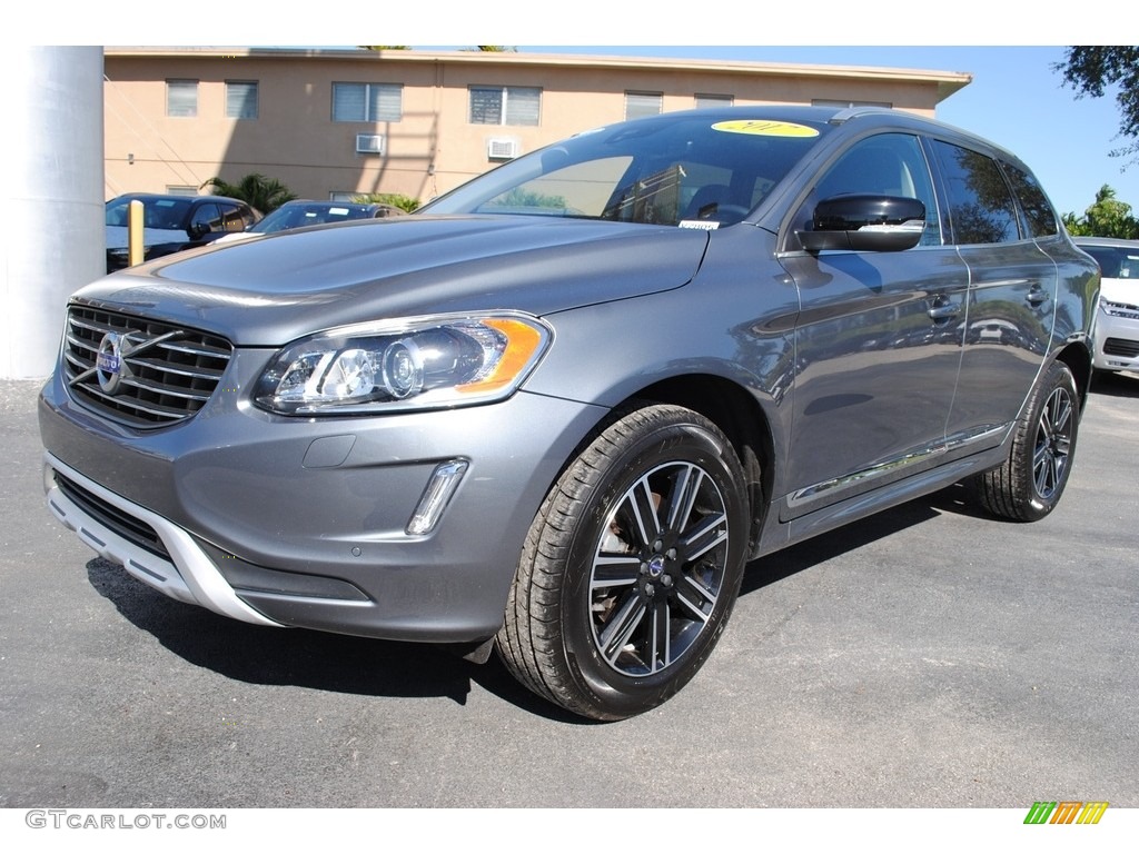 Osmium Grey Metallic 2017 Volvo XC60 T5 Dynamic Exterior Photo #138764010