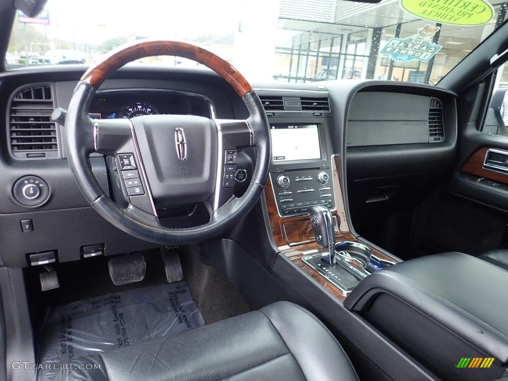 Ebony Interior 2016 Lincoln Navigator L Select 4x4 Photo #138764112