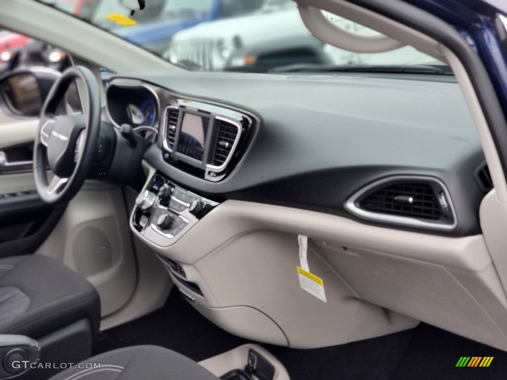 2020 Chrysler Voyager LX Alloy/Black Dashboard Photo #138765438
