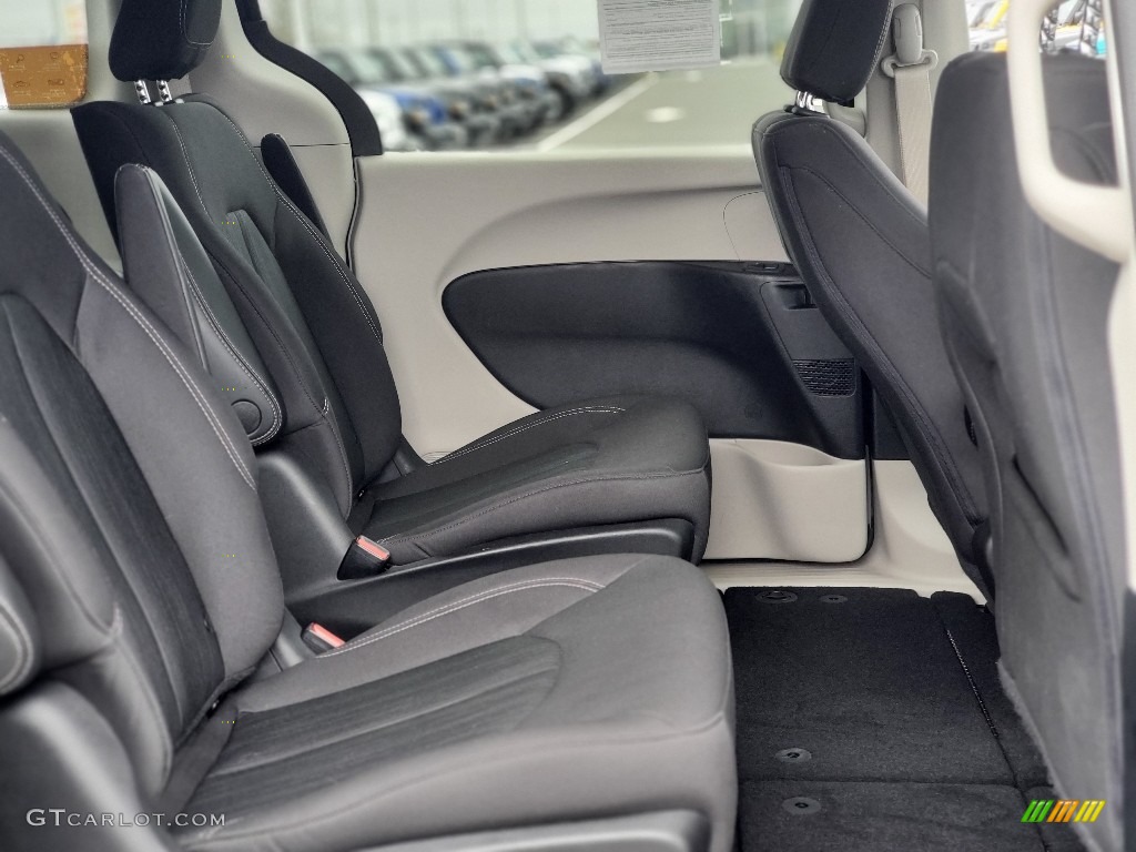 2020 Chrysler Voyager LX Rear Seat Photo #138765465