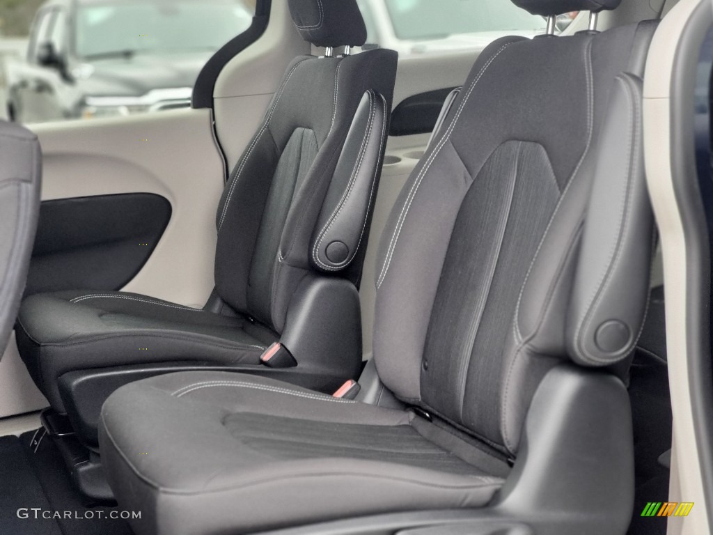 2020 Chrysler Voyager LX Rear Seat Photo #138765516