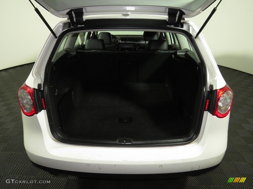 2008 Passat VR6 4Motion Wagon - Candy White / Black photo #12