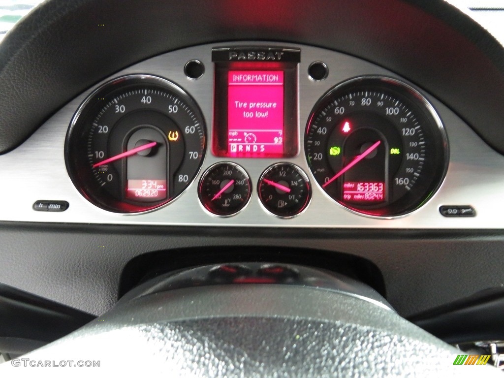 2008 Volkswagen Passat VR6 4Motion Wagon Gauges Photos