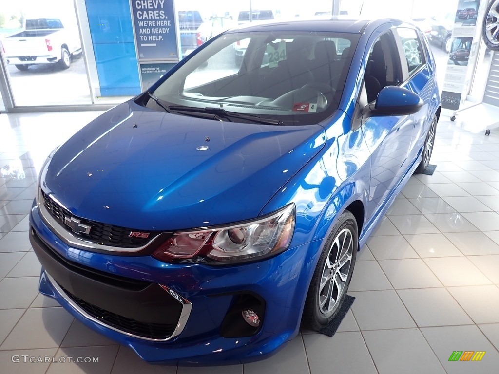 2020 Sonic LT Hatchback - Kinetic Blue Metallic / Jet Black photo #7