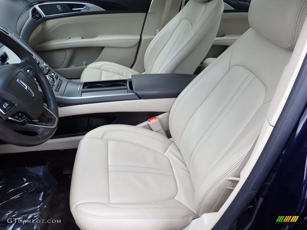 2017 Lincoln MKZ Select AWD Front Seat Photo #138767616