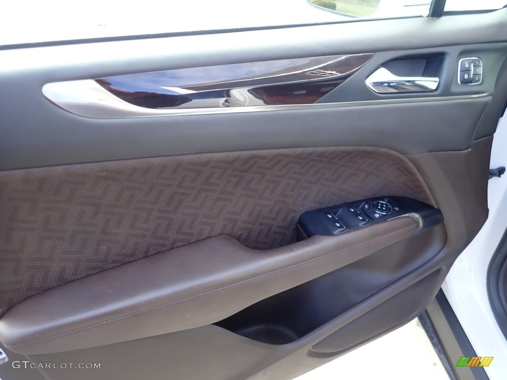2017 Lincoln MKC Black Label AWD Door Panel Photos