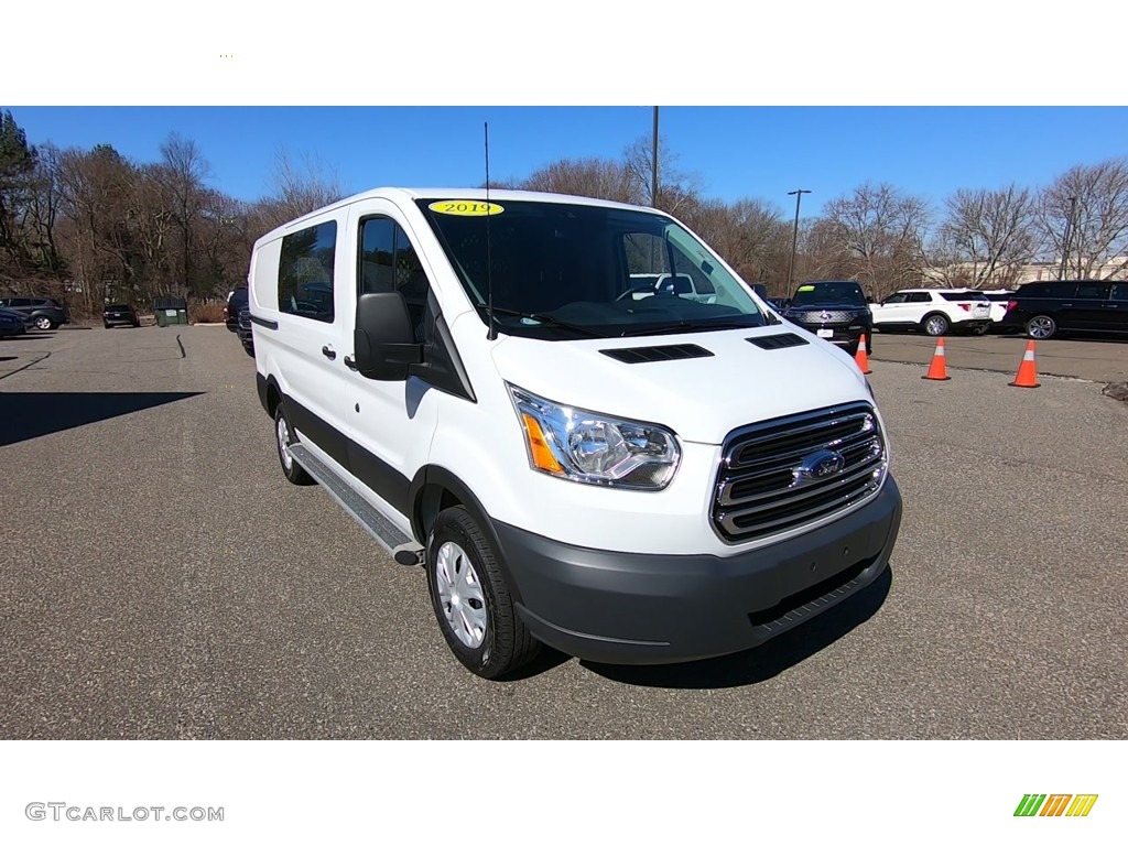 2019 Transit Van 250 LR Regular - Oxford White / Charcoal black photo #1