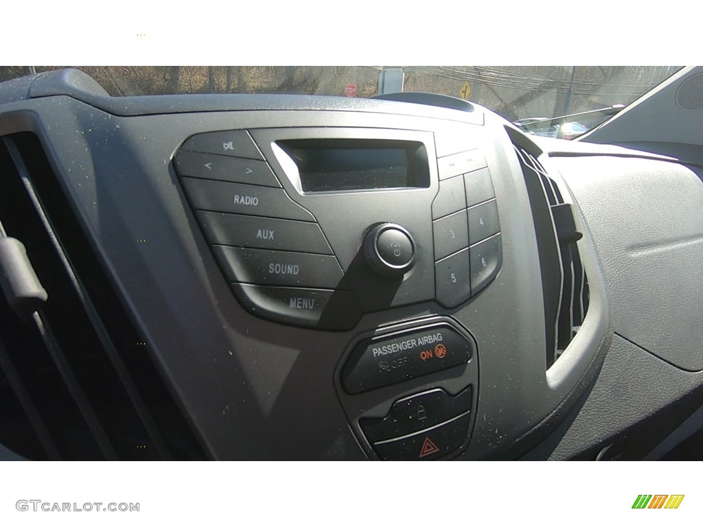 2019 Transit Van 250 LR Regular - Oxford White / Charcoal black photo #14