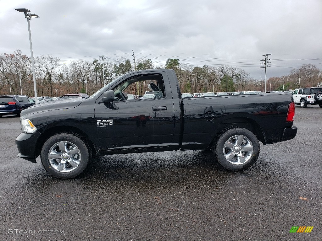 2019 1500 Classic Express Regular Cab 4x4 - Diamond Black Crystal Pearl / Black/Diesel Gray photo #3