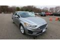 Iconic Silver - Fusion Hybrid SE Photo No. 1