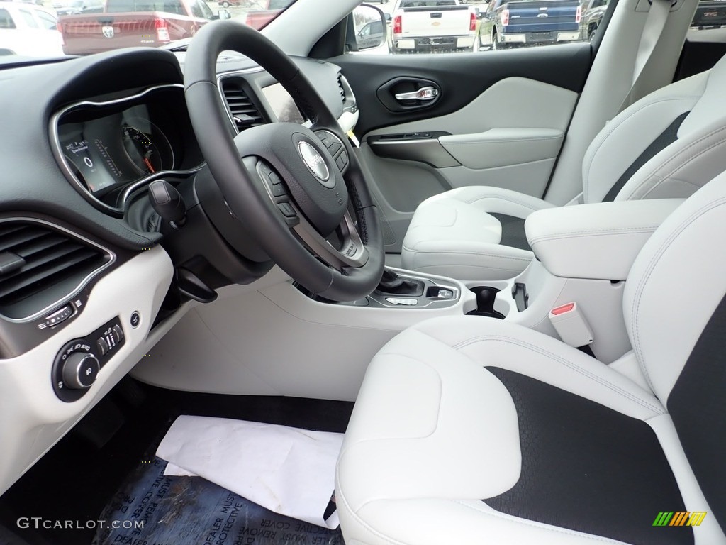 Black Interior 2020 Jeep Cherokee Latitude Plus 4x4 Photo #138775239