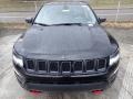 Diamond Black Crystal Pearl - Compass Trailhawk 4x4 Photo No. 2