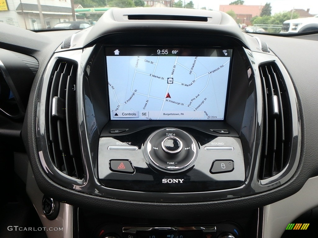2016 Ford C-Max Energi Navigation Photo #138778959