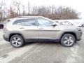 Light Brownstone Pearl - Cherokee Limited 4x4 Photo No. 2