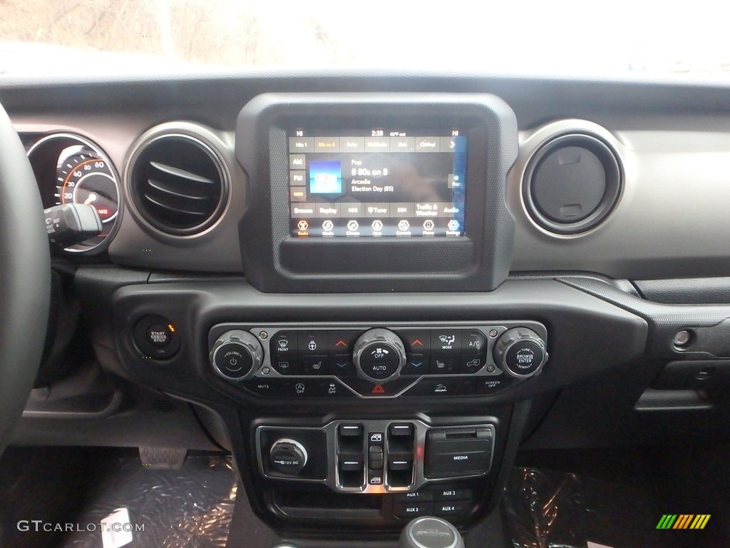 2020 Gladiator Sport 4x4 - Gobi / Black photo #17