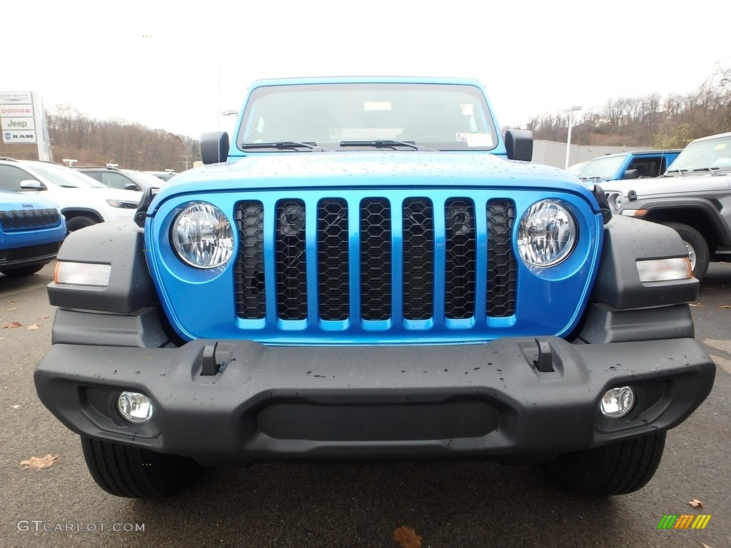 2020 Gladiator Sport 4x4 - Hydro Blue Pearl / Black photo #9