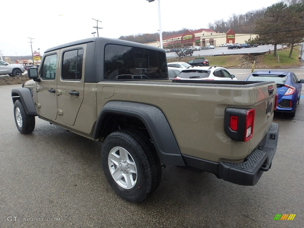 2020 Gladiator Sport 4x4 - Gator / Black photo #3