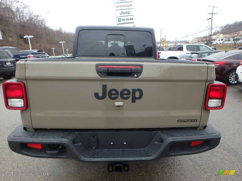 2020 Gladiator Sport 4x4 - Gator / Black photo #4