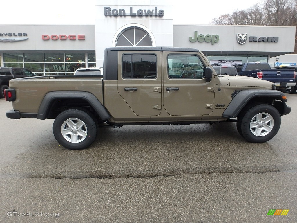 2020 Gladiator Sport 4x4 - Gator / Black photo #7