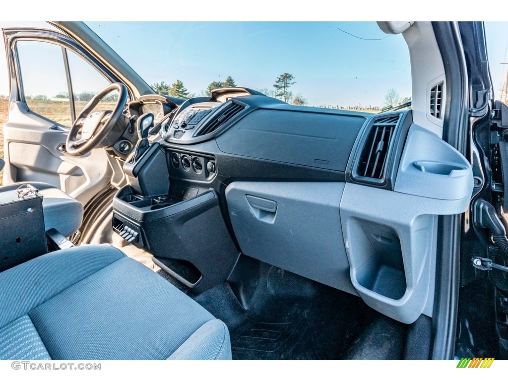 2015 Ford Transit Van 150 LR Long Dashboard Photos