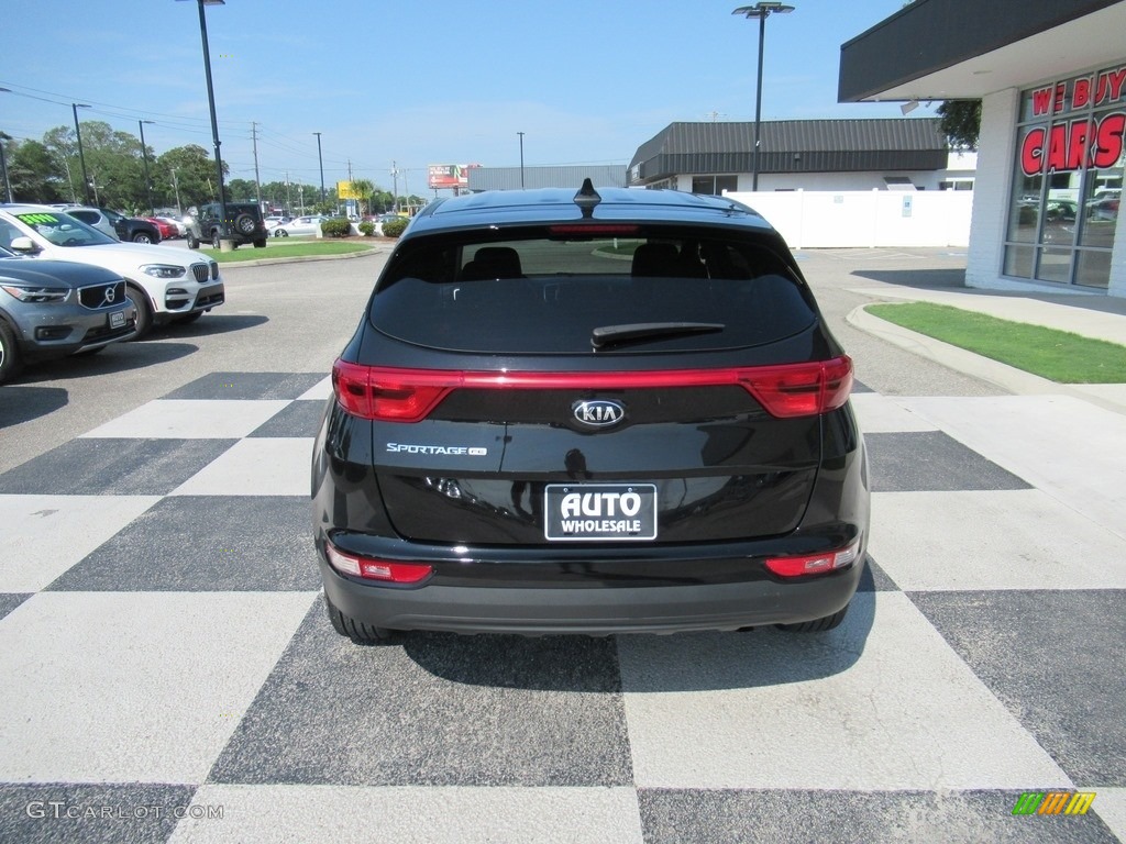 2017 Sportage LX - Black Cherry / Black photo #4