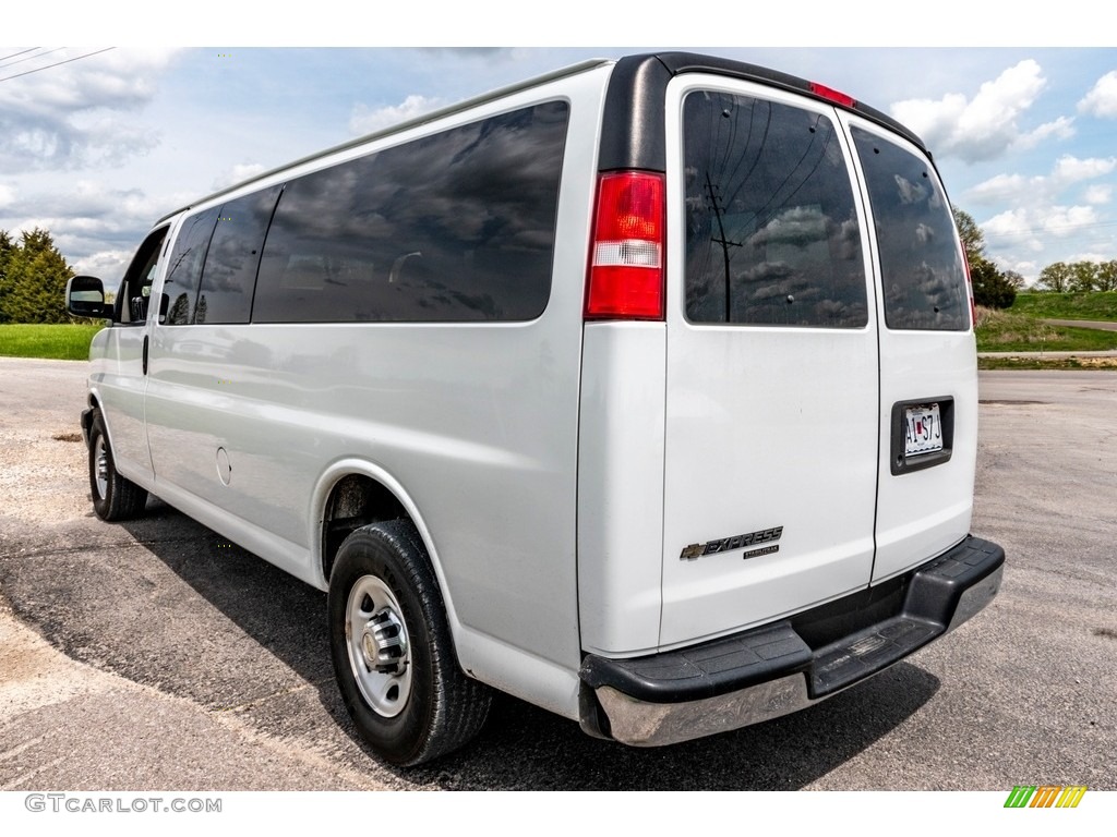 Summit White 2016 Chevrolet Express 3500 Passenger LT Exterior Photo #138786168