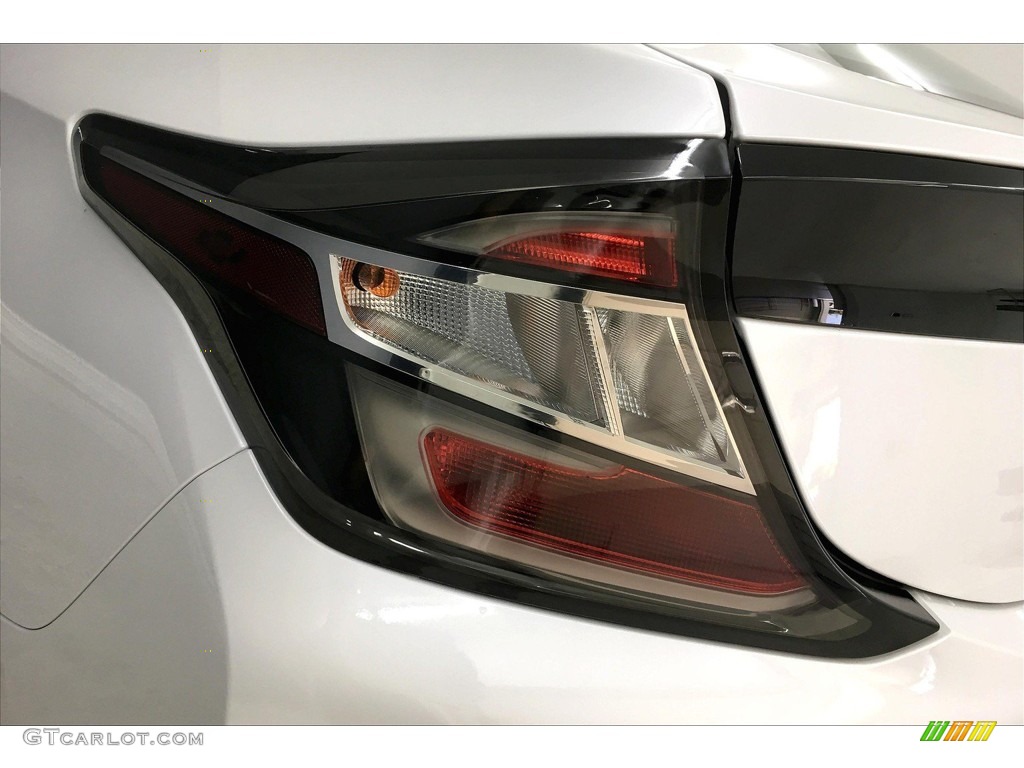 2017 Volt LT - Iridescent Pearl Tricoat / Jet Black/Jet Black photo #27