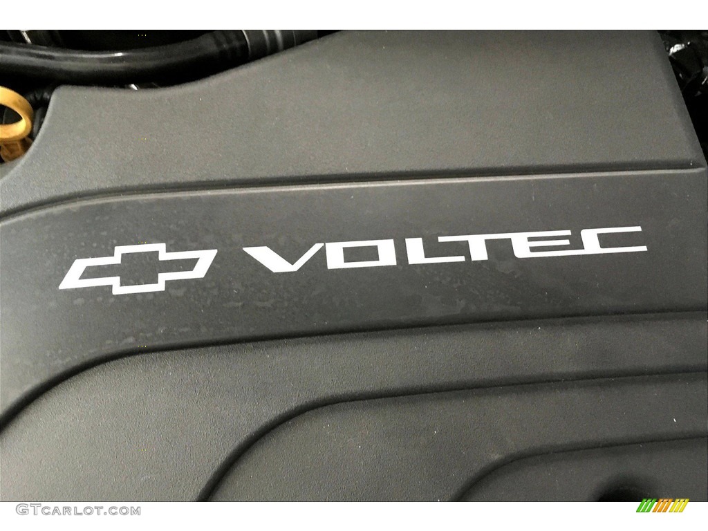 2017 Volt LT - Iridescent Pearl Tricoat / Jet Black/Jet Black photo #35