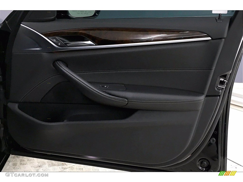 2017 5 Series 530i Sedan - Jet Black / Black photo #24