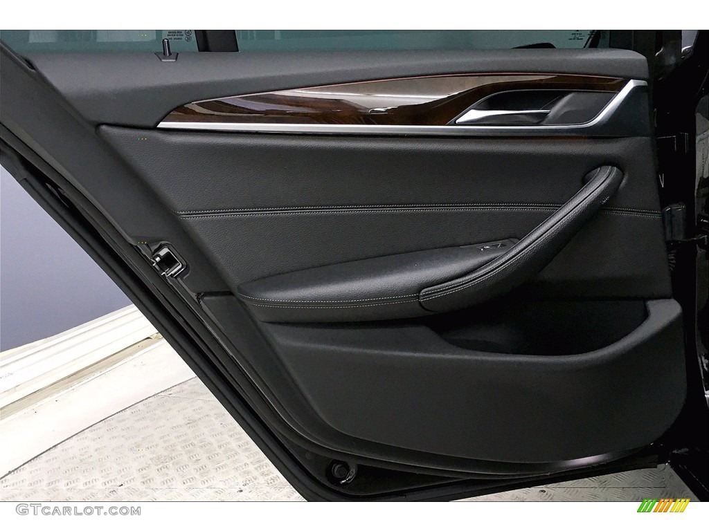 2017 5 Series 530i Sedan - Jet Black / Black photo #25