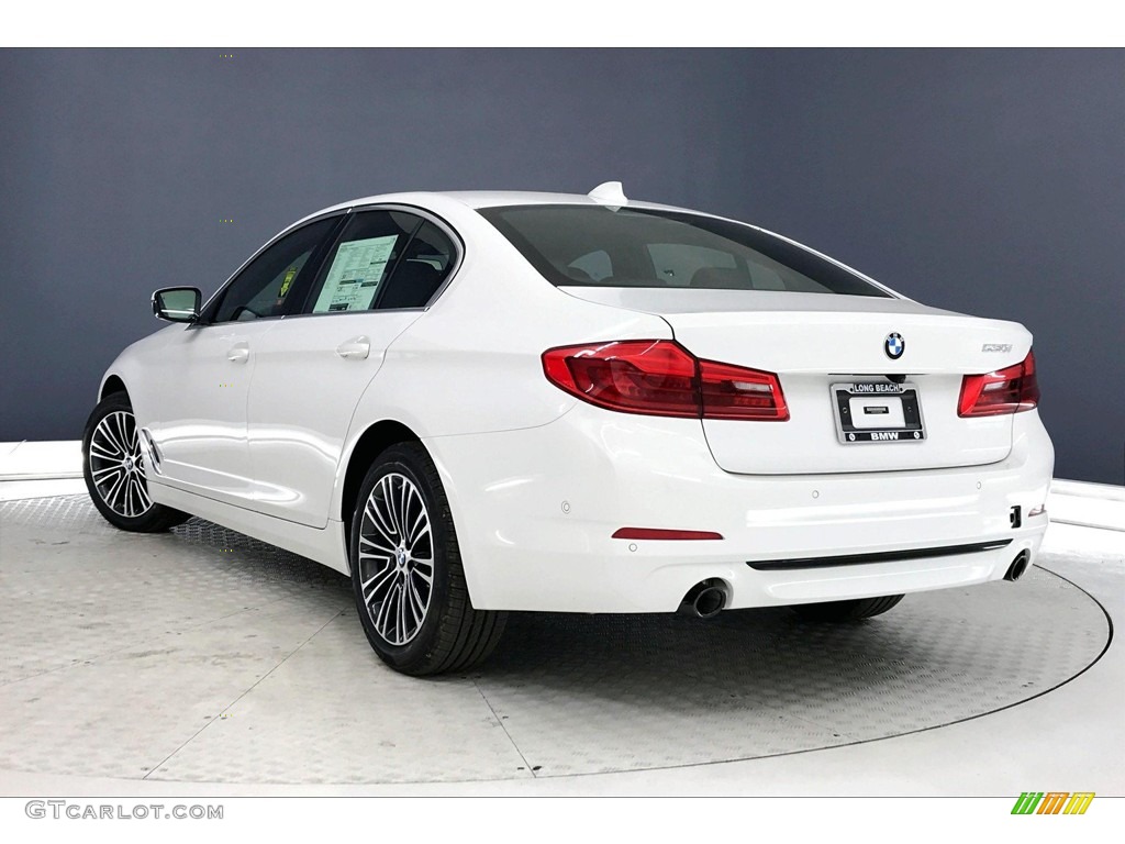 2020 5 Series 530i Sedan - Alpine White / Black photo #2