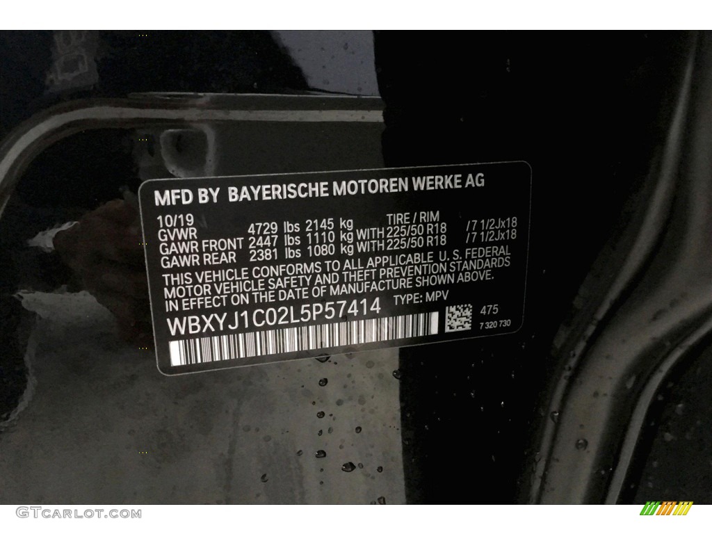 2020 X2 xDrive28i - Black Sapphire Metallic / Magma Red photo #11