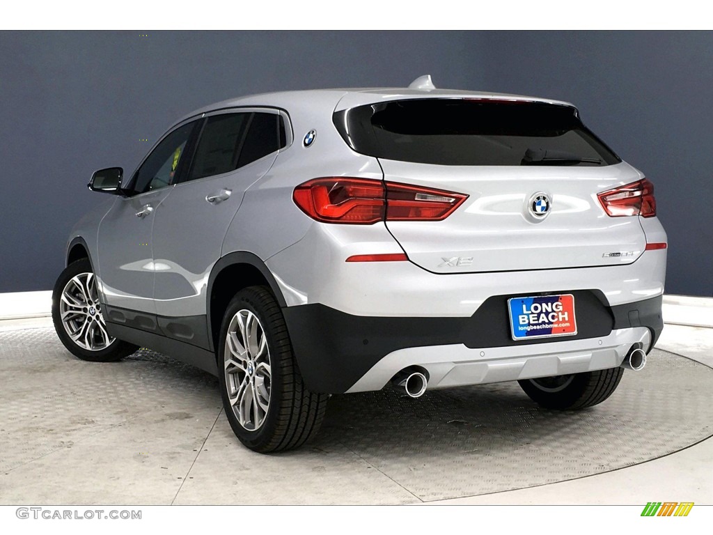 2020 X2 sDrive28i - Glacier Silver Metallic / Black photo #2