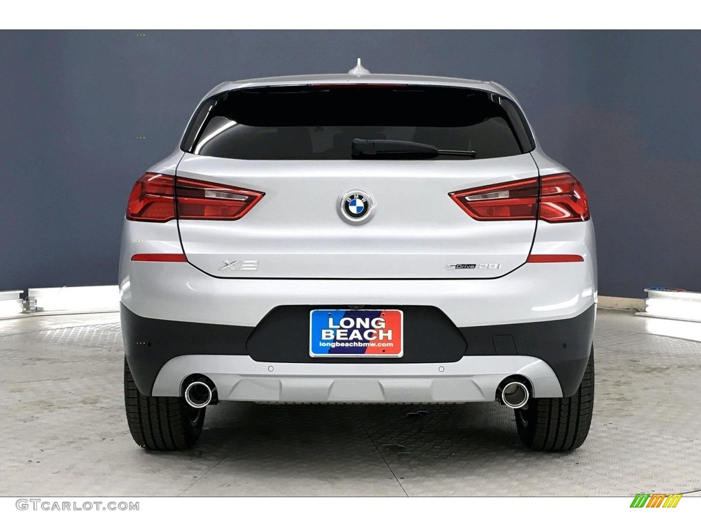 2020 X2 sDrive28i - Glacier Silver Metallic / Black photo #3