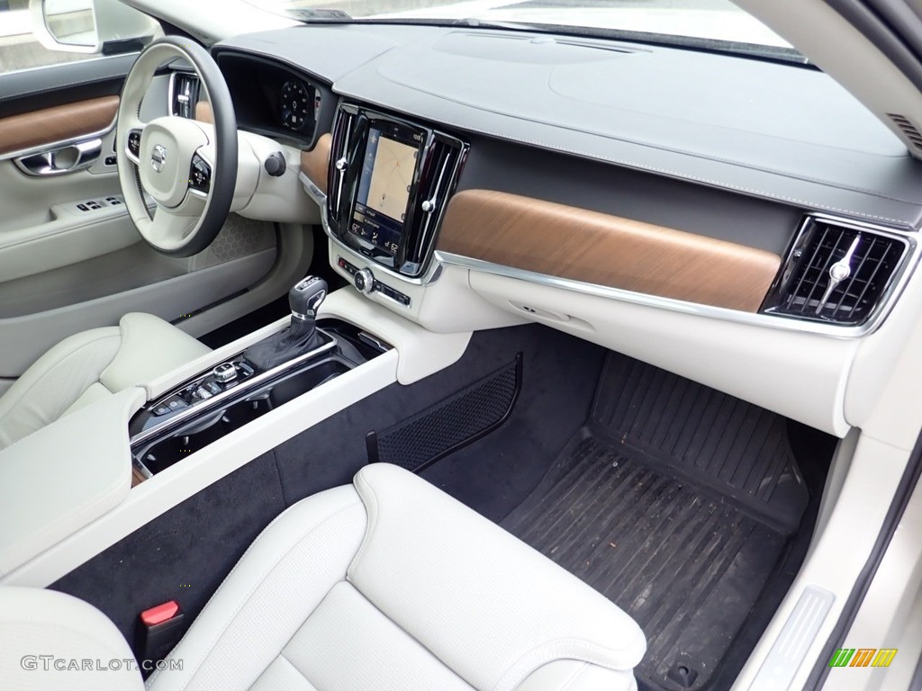 Blonde Interior 2017 Volvo S90 T6 AWD Photo #138804707