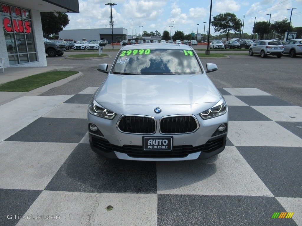 2019 X2 sDrive28i - Glacier Silver Metallic / Black photo #2