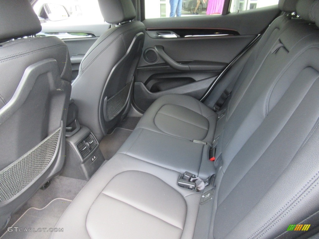 2019 X2 sDrive28i - Glacier Silver Metallic / Black photo #12