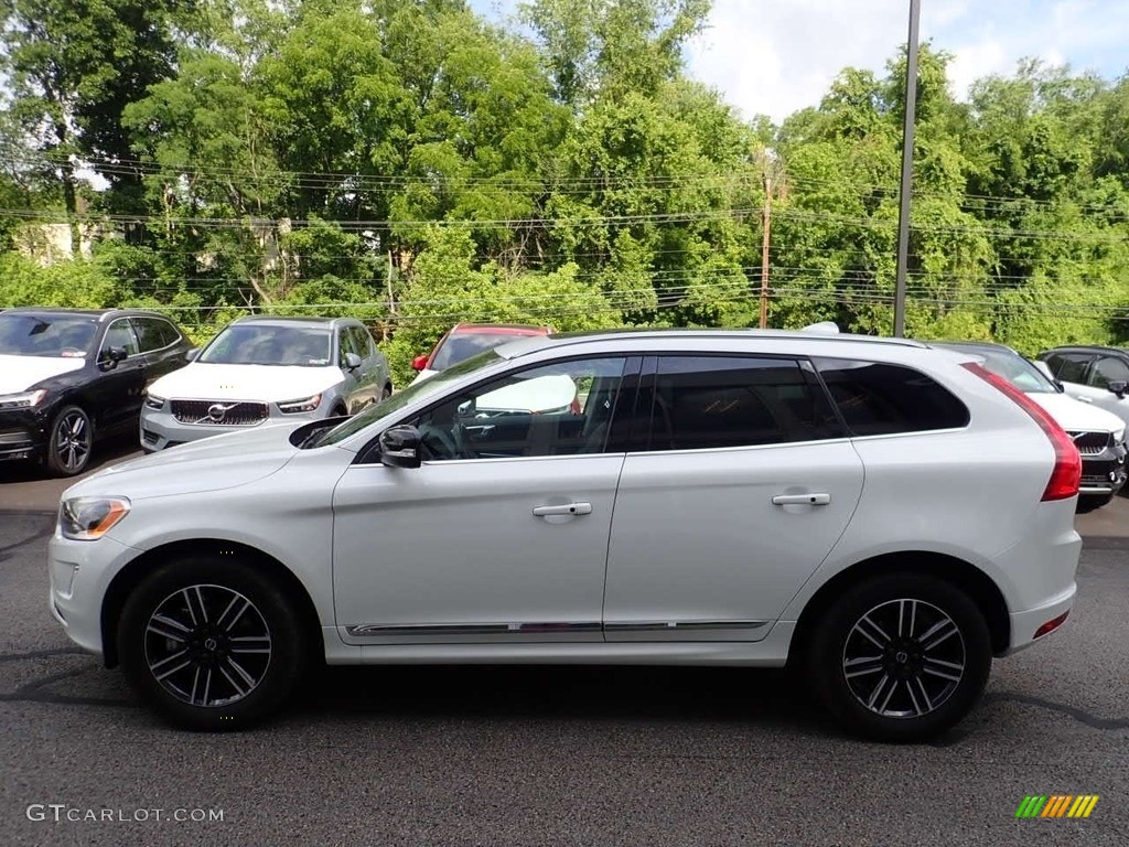 Ice White 2017 Volvo XC60 T5 Dynamic Exterior Photo #138805790